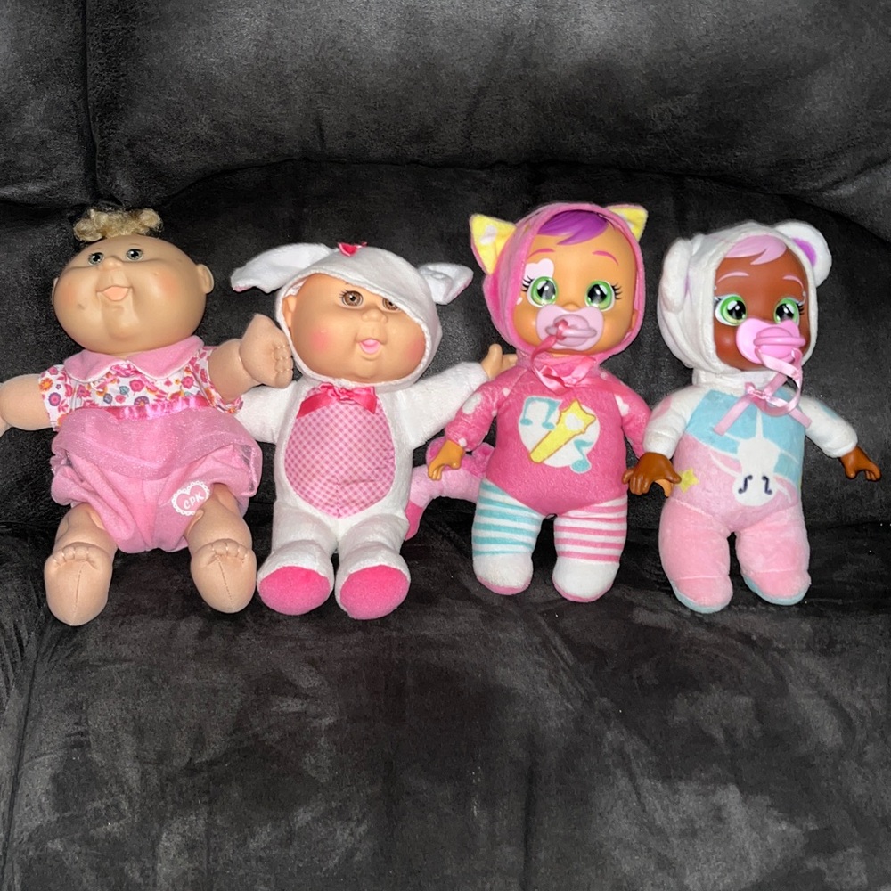 Cabbage patch kids dolls and cry babies.